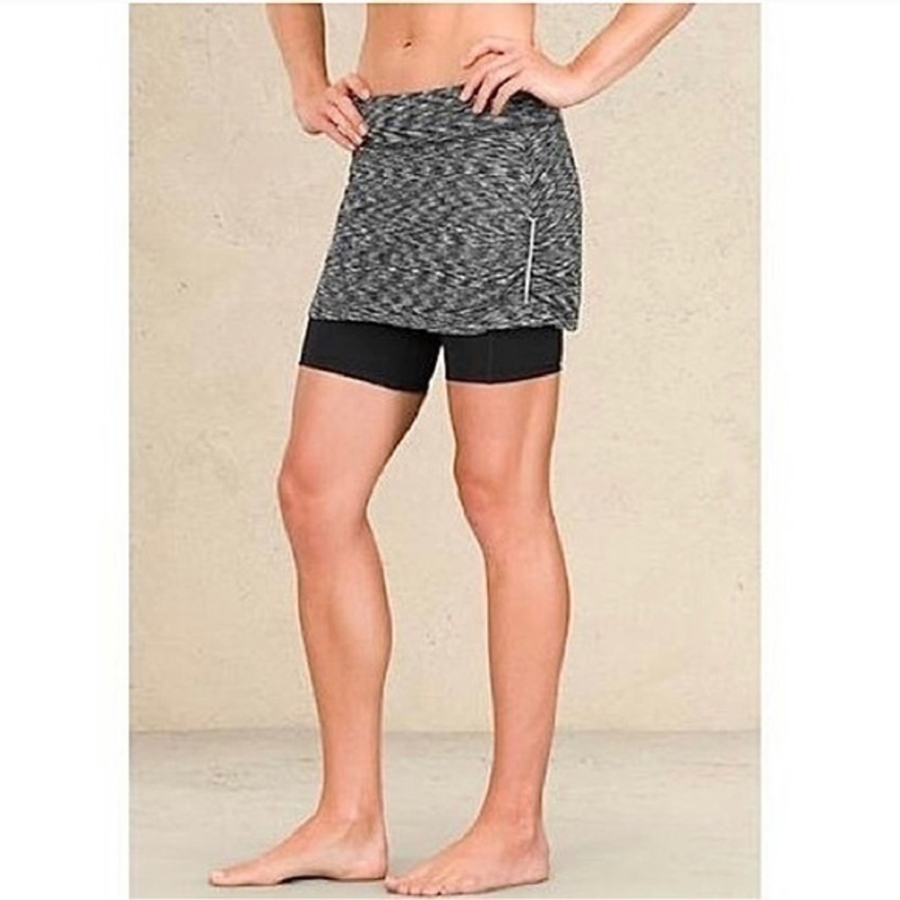 Athleta Contender 2 in 1 Skirt Skort
